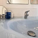 아파트 Loft Il Mare Front Sea *